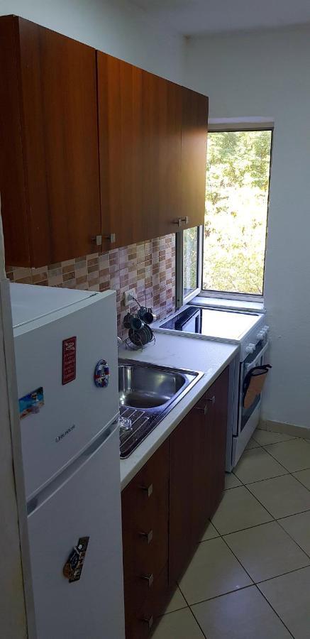 Home Flori&Vili Shkodër Esterno foto
