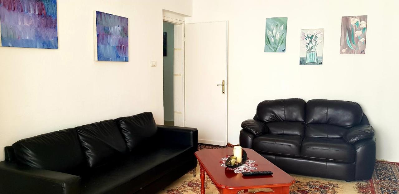 Home Flori&Vili Shkodër Esterno foto